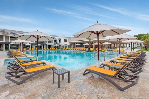 Hotel Emotions By Hodelpa Playa Dorada (San Juan)